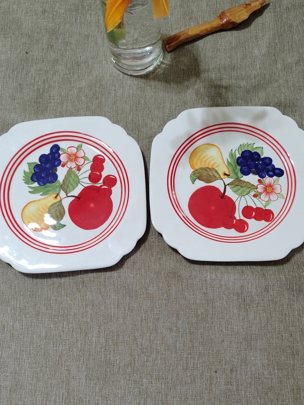 Vintage 1940s Decorative Fruit Ceramic Serving Plates- Set Of 2